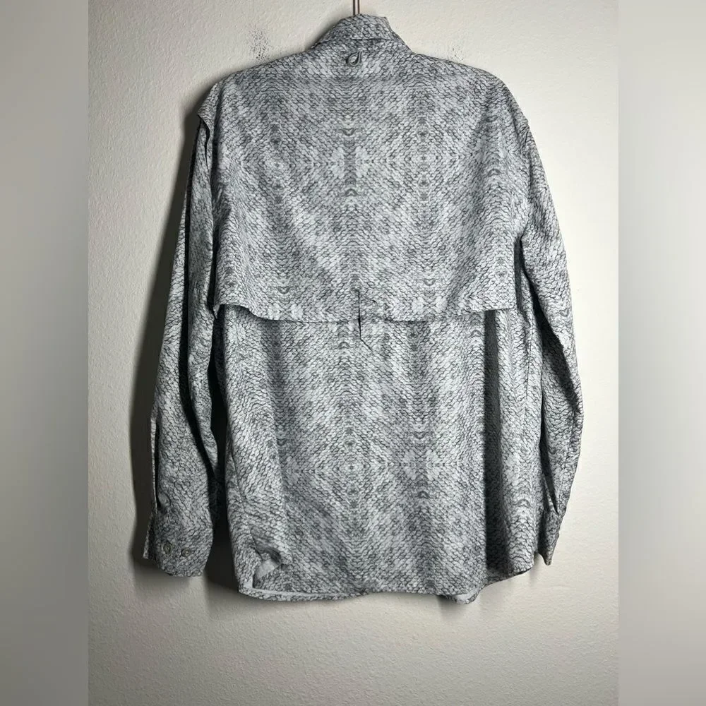 Reel Legends Shirt Mens Saltwater Gray White Button Up Long Sleeve Fishing Sz M